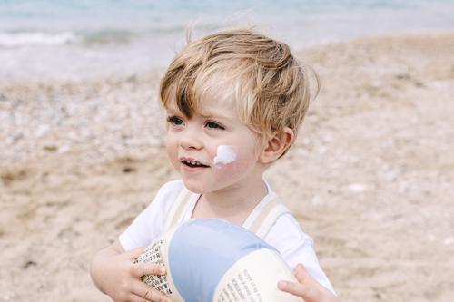 Comment protéger la peau de votre bébé pendant l'été ?